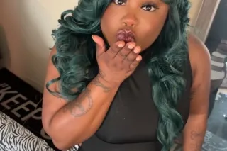 thick and curvy - Image 4