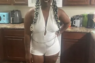 thick and curvy - Image 8