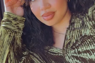 AVAILABLE TODAY 💋 - 29 - Image 2