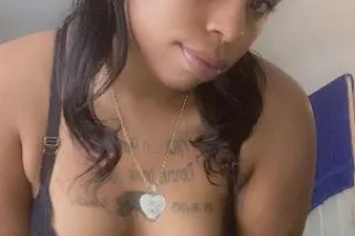 THICK GODDESS💦💋😏 - Image 5