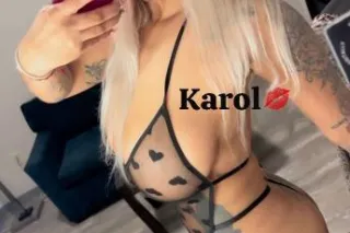 Sexy Karol en tu zona papasito... - Image 1