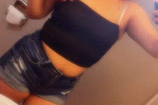 Petite exoticness 💋 Luxury Companion | Soft , but in Control - Image 1