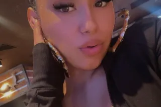 Pretty pussy fairy 🧚♀😻 - Image 1