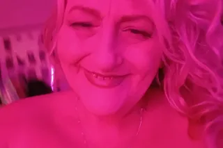 COME GET YOUR SOx KNOCKED OFF BEFORE IT ENDS!!!! GOOD BRAINS , FAT ASS, COUGAR WITH EXTREMELY TIGHT PUSSY THICKNESSA HIT ME UP FETISHFRIENDLY ROLE PLAY LEGENT, MILF , COUGAR, MOUNTAIN LION CUM SEE! NO DISCRIMINATION I LOVE ALL! - Image 5