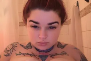 TATTED UP BLUE EYED PAWG 🤤 - Image 7