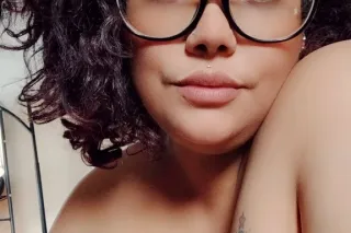 👅I'm delicious nudist bbw👅 with rolls🥐Some deposit require for all appointments💋 ready for you to butter🧈. Welcome to my page and enjoy yourself💋😘Available for💝Incall/Outcall🚘CarFun💘 - Image 5