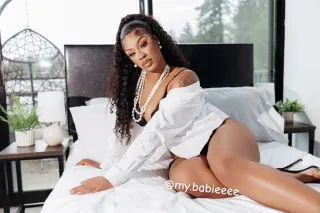 🏆✨ EXOTIC HOTTIE ✨🏆your favorite party girl 💋 - Image 9