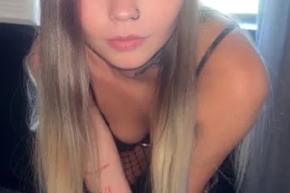 Petite😝 UNRUSHED MILF😍👸🏻✨ - Image 6