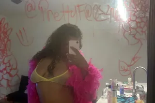 Let Me Put This SUPER SOAKER ON YOU💦 - Image 4