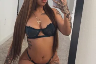 IN TOWN 🔥💦BOOK ME WHILE IM HERE 🥂🏆CLIENT'S FAVORITE 👅😍 AVAILABLE NOW😮‍💨 GUARANTEED TO LEAVE YOU SATISFIED 🍆😋💦 - Image 7