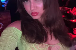 Honeyyy 😉🍯 - Image 5