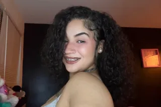 slim thick braceface baddie🥵😳😈 - Image 10