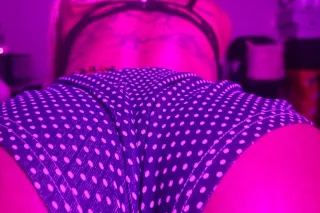 Come Taste This Peach Daddy 🍑 ... - Image 1
