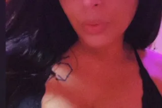 ✨Available NOW✨— Sooo like, if a thick, mixed & naturally beautiful babe with an ass so voluptuous it moves like waves & has one hell of a hypnotizing recoil is your type of MILF... then, YES I’m the one for you luv!😘 SO HMU ASAP😌 - Image 9