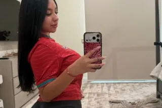 Come On 🤫Tight Pussy👅Incall Or... - Image 3