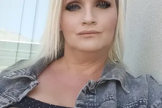 💣🔥Busty Blonde Bombshell🔥💣 - Image 4