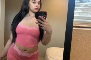 💋 Sweet • Discreet • Independent💲OUTCALL only - Image 3