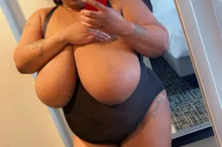 📍Naughty BBW Slut 😍 Come POUND... - Image 2