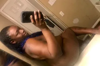 who. ready for some good lovei... - Image 3
