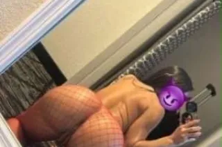 hello baby latina caliente 🔥 - Image 1