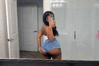 petite curvy ebony princess - ... - Image 2