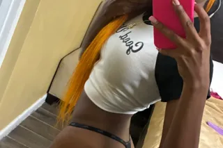 EVER SEEN A PYT LOOK Texas Thicc 👀💦 - Image 5