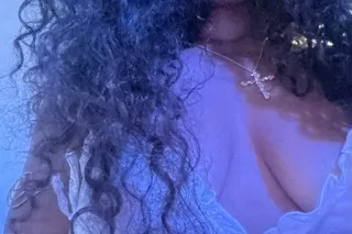 💋💋warm -hearted💞 glow, soft glam vibes, with an intense lovesound, & a presence youll feel instantly. - Image 9