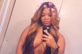 🩷 Alize🩷 Thick&Sexyy 💦 Warm& Soft Nice Bubble Butt 👅 Taste Like Honey🍯 - Image 5