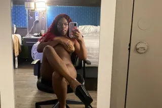 Sweet Juicy Pussy🌹Fuck Me Your... - Image 2