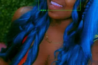 pretty , flirty , & chocolate looking. - Image 2