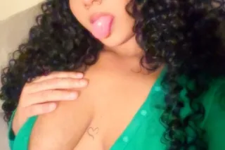 Lactating Mami 🍼💦AVAILABLE NOW ! 🎀Don't Miss Out 📲💋FaceTime Show /Content 🍑 Fetish Friendly 😛👯♀ - Image 2