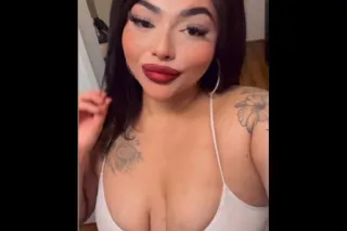 Cumm see me your fav HEAD GODDESS👅💦 - Image 1