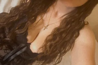 come play with lovely lauren😈😈... - Image 4