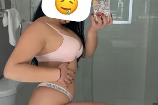 SEXY GIRL TO PLEASE YOU IN YUS DESIRES ORAL SEX 69 ANAL I RECEIVE CASH AND VIA ZELLE AND CASH APP 🍑🍆 NOT POLICE 👮♀DON'T WASTE TIME, PLEASE 😌👄 - Image 2