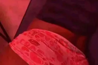 chica latina - Image 1