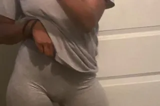 THE PRETTIEST PUSSY - 28 - Image 2