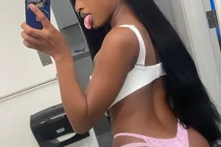 Seeking for fun, pleasure, and looking to please you. - Image 7