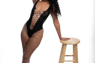 Sexy Slim Thick Barbie🫦 - 24 - Image 2