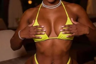 🥰I am available, honey. 🥰 - Image 1