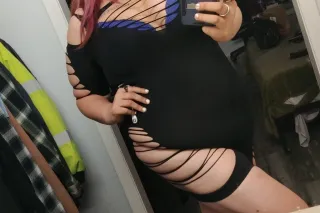 SUBMISSIVE MILF 🥰 - Image 5
