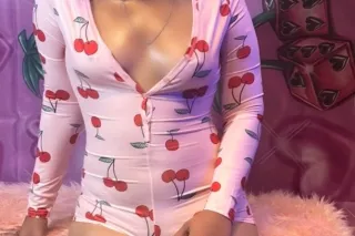 Dont cheat yourself, Treat yourself!🥰💝😻💋 - Image 3