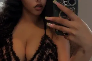😮‍💨💦LETS PLAY QV SPECIAL👅💦 - Image 3