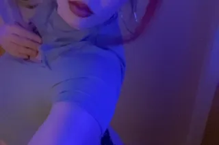 SEXY THICK TATTED SNOWBUNNY 👅💦 come see me last night - Image 2