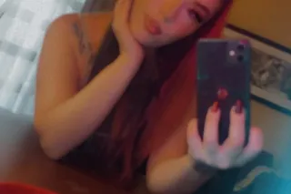 SEXY THICK TATTED SNOWBUNNY 👅💦 come see me last night - Image 1