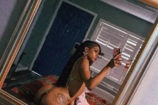 Classy, Confident, Captivating 😌 A Moment Worth - Image 2