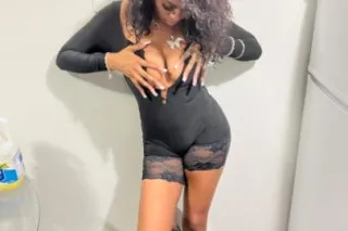 Let me come to you.. so you can cum for me🫦 - Image 3