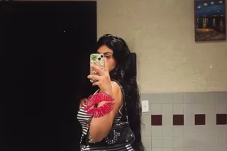 Thick latina mommy - Image 5