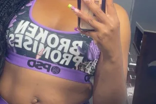 BACK IN TOWN!! CUM PLAY 🍭👅 - Image 10