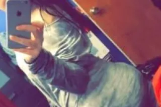 👭 why have one when you can ha... - Image 4