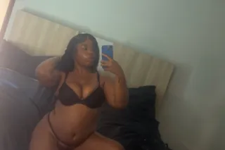 💦💦 COME GET FREAKY WITH HONEYBUNN ⚠ 💦🍑🫦👅 - Image 4